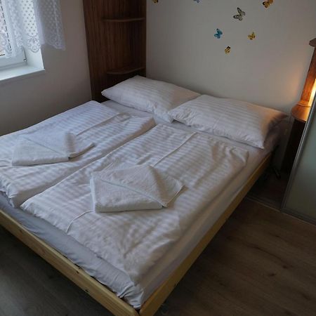 Апартаменты Apartman Mokra Luka 02 Тршебонь Экстерьер фото